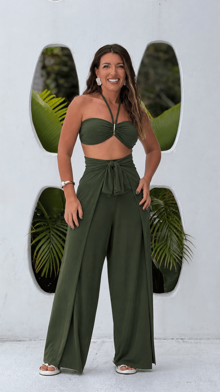 Conjunto calça & macacão verde militar Conjunto calça & macacão verde militar