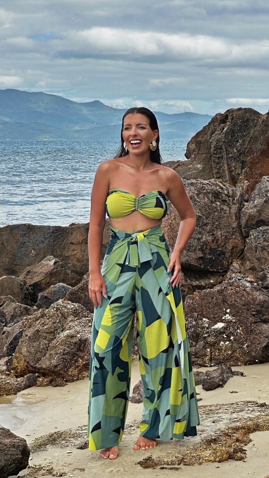 Conjunto calça macacão e top tropicália verde Conjunto calça macacão e top tropicália verde