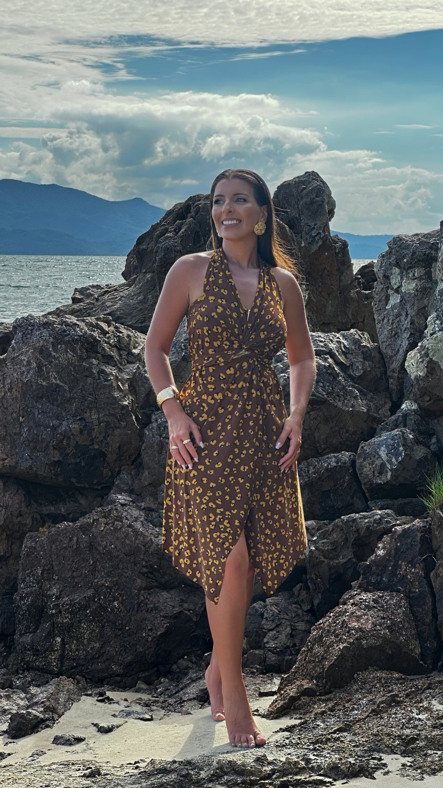 conjunto saída 1001 formas curta onça marrom