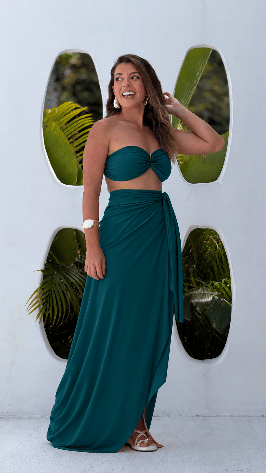 Conjunto saída 1001 formas longa & top verde petróleo Conjunto saída 1001 formas longa & top verde petróleo