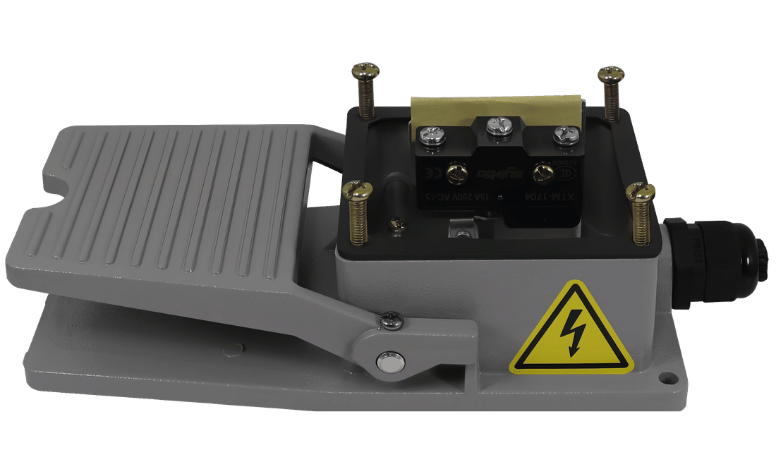 Pedaleira Metálica com Proteção Capa Superior com 1 Contato Reversível - LLJFS13