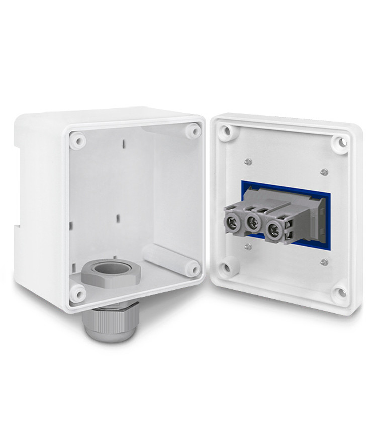 Tomada Azul c/ Tampa e Caixa Branca 2p+t 10A e 20a Padrão Brasileiro Trilho Din Tomada Azul c/ Tampa e Caixa Branca 2p+t 10A e 20a Padrão Brasileiro Trilho Din