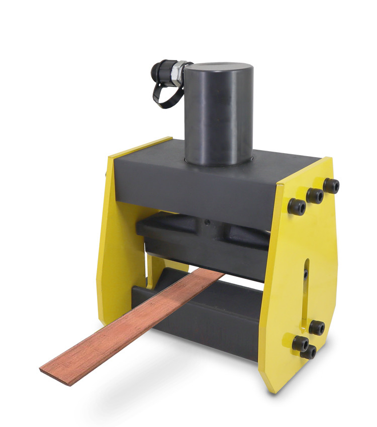 Dobrador Hidráulico de Barramento de Cobre até 200mm e Espessura 12mm - CB-200A Dobrador Hidráulico de Barramento de Cobre até 200mm e Espessura 12mm - CB-200A