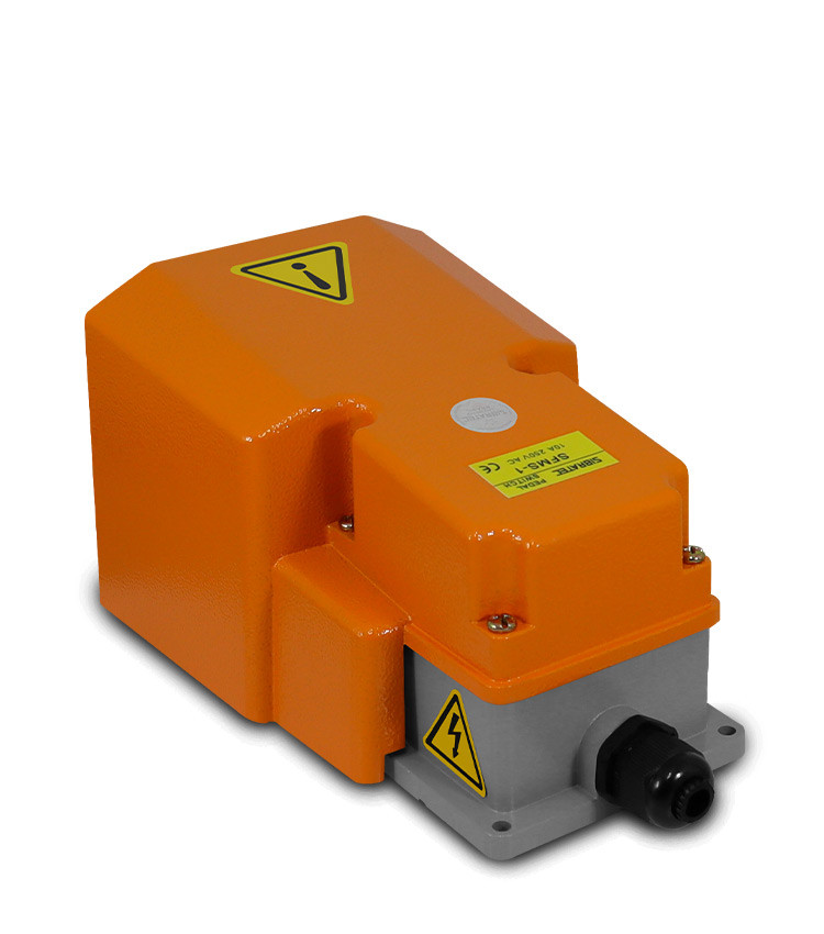 Pedaleira Metálica com Capa Proteção Lateral e Superior com 1 Contato Reversível - SFMS1