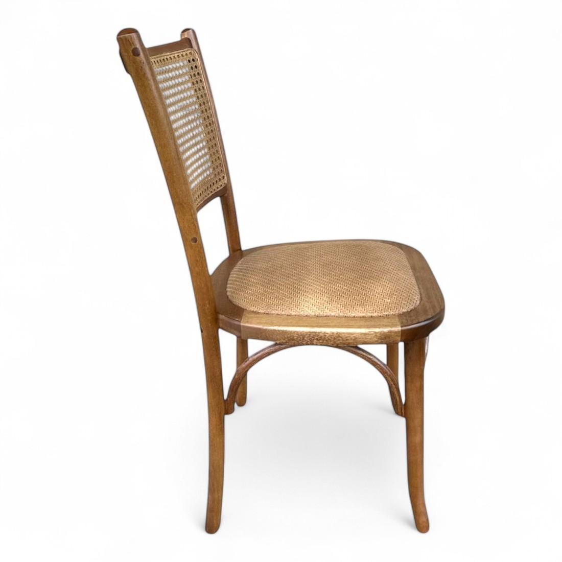 Cadeira Luxemburgo Madeira Maciça Verniz Castanho Com Rattan