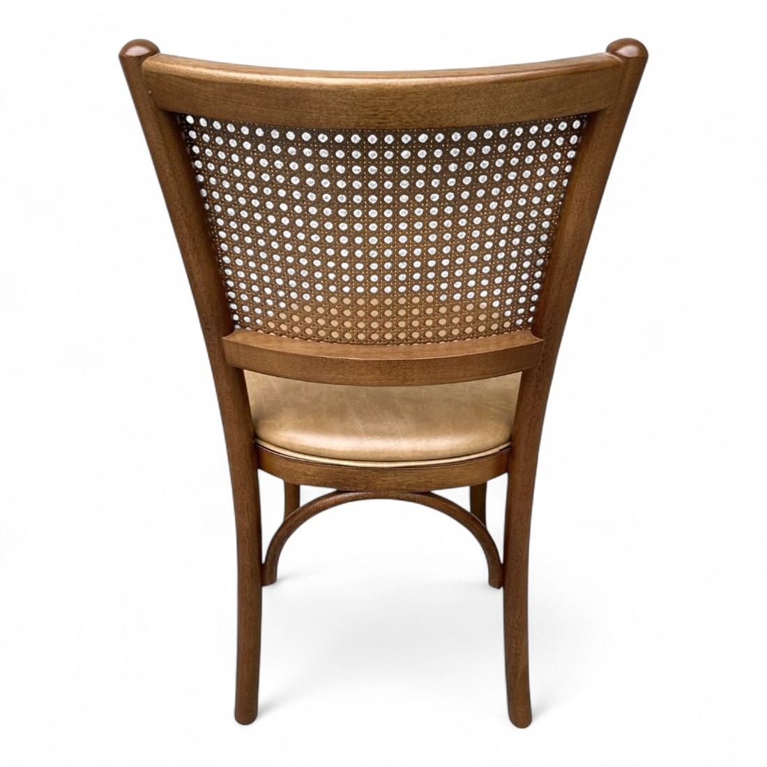 Cadeira Luxemburgo Cor Castanho Assento Estofado Itapema Bege