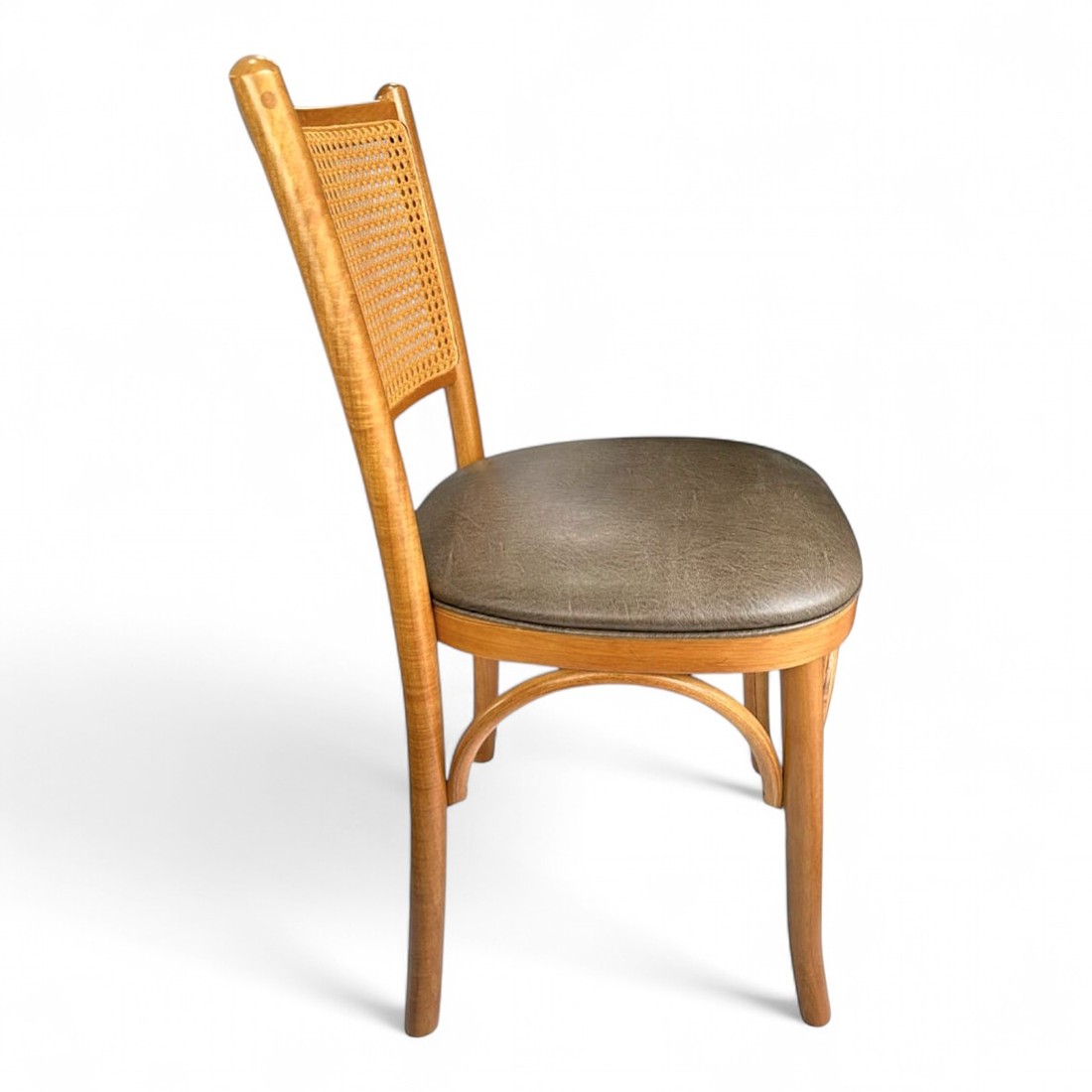 Cadeira Luxemburgo Cor Mel Assento Estofado Courissimo Rato Cadeira Luxemburgo Cor Mel Assento Estofado Courissimo Rato