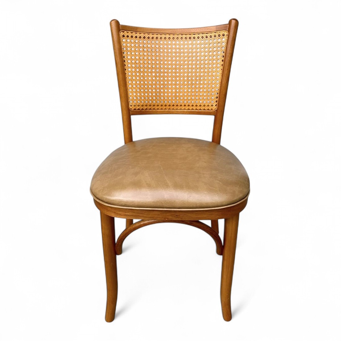 Cadeira Luxemburgo Cor Mel Assento Estofado Itapema Bege Cadeira Luxemburgo Cor Mel Assento Estofado Itapema Bege