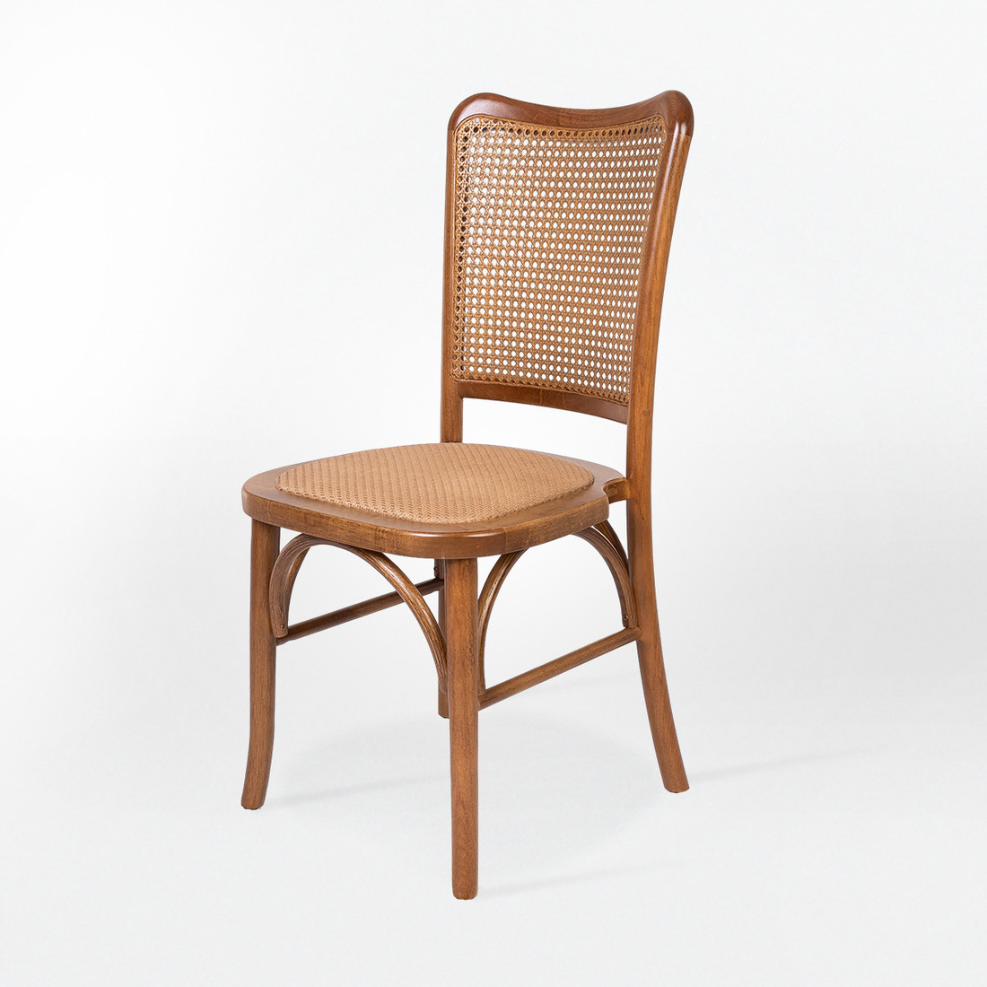 Cadeira New York com Assento e encosto em Rattan Empilhável Verniz Castanho