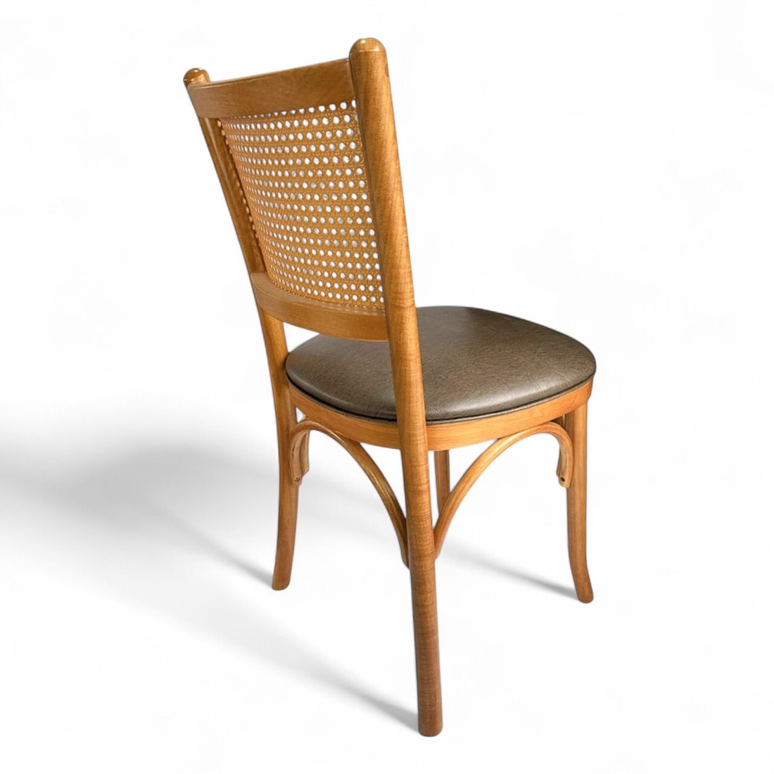 Cadeira Luxemburgo Cor Mel Assento Estofado Courissimo Rato Cadeira Luxemburgo Cor Mel Assento Estofado Courissimo Rato