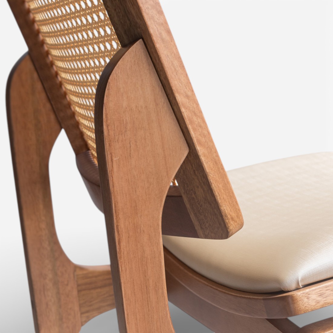 Cadeira Dubai no Imbuia Glaze Encosto Rattan Estofada Facto Pérola Cadeira Dubai no Imbuia Glaze Encosto Rattan Estofada Facto Pérola