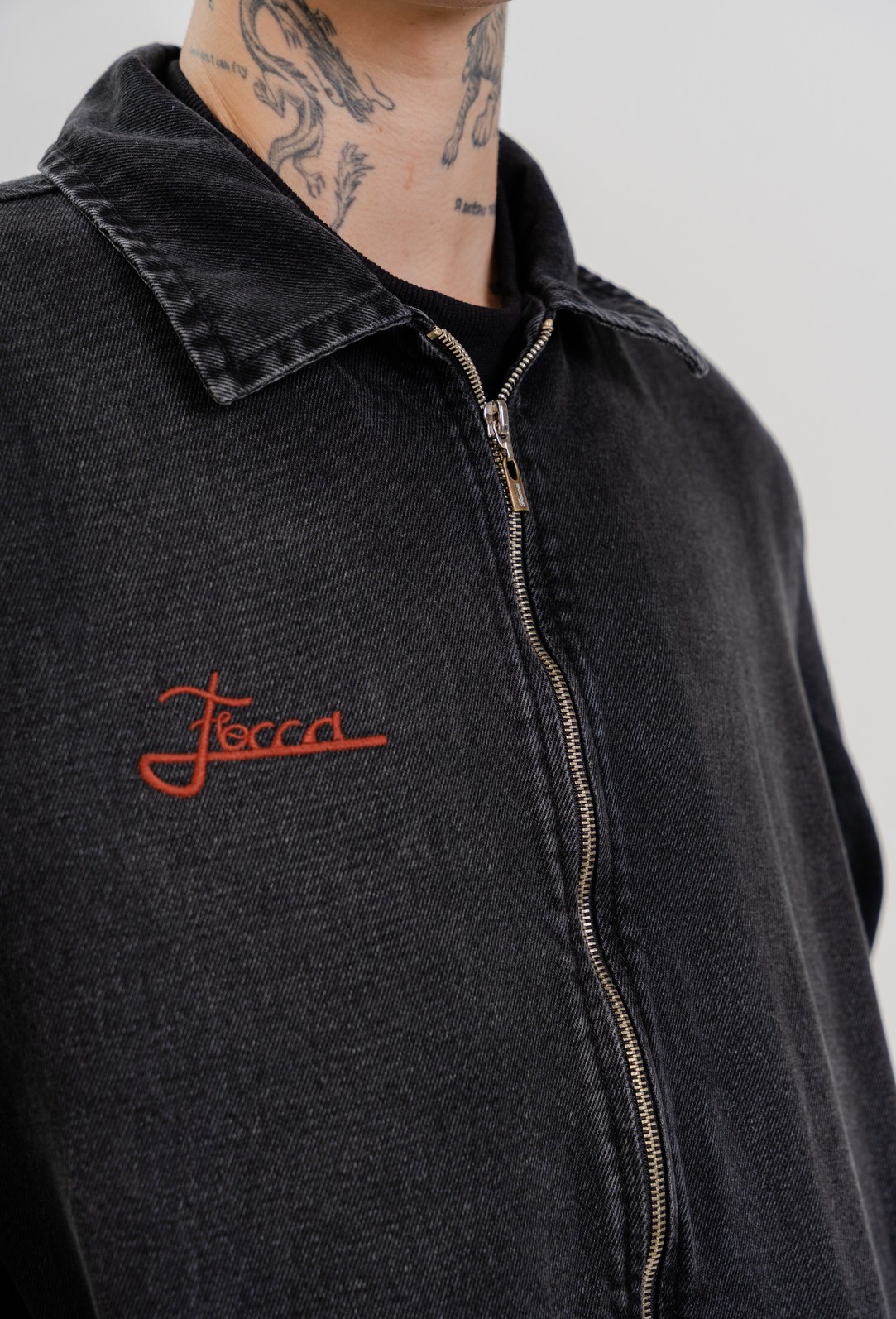 JAQUETA JEANS DOUBLE BLACK FOCCA Focca Hype