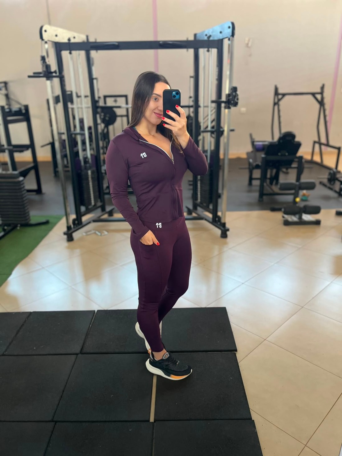 calça aerobic bolso uva calça aerobic bolso uva