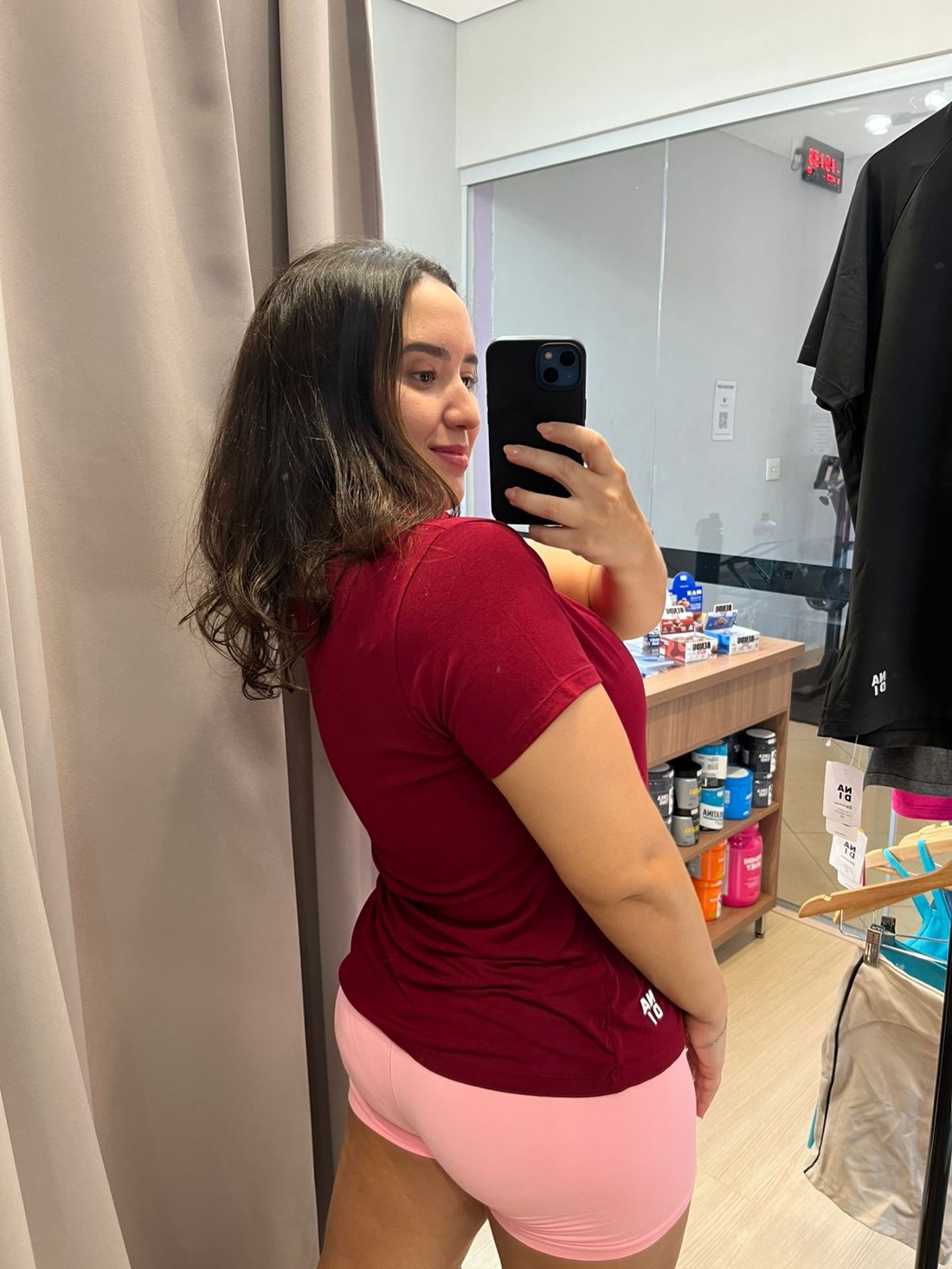 blusa assimetrica bordo