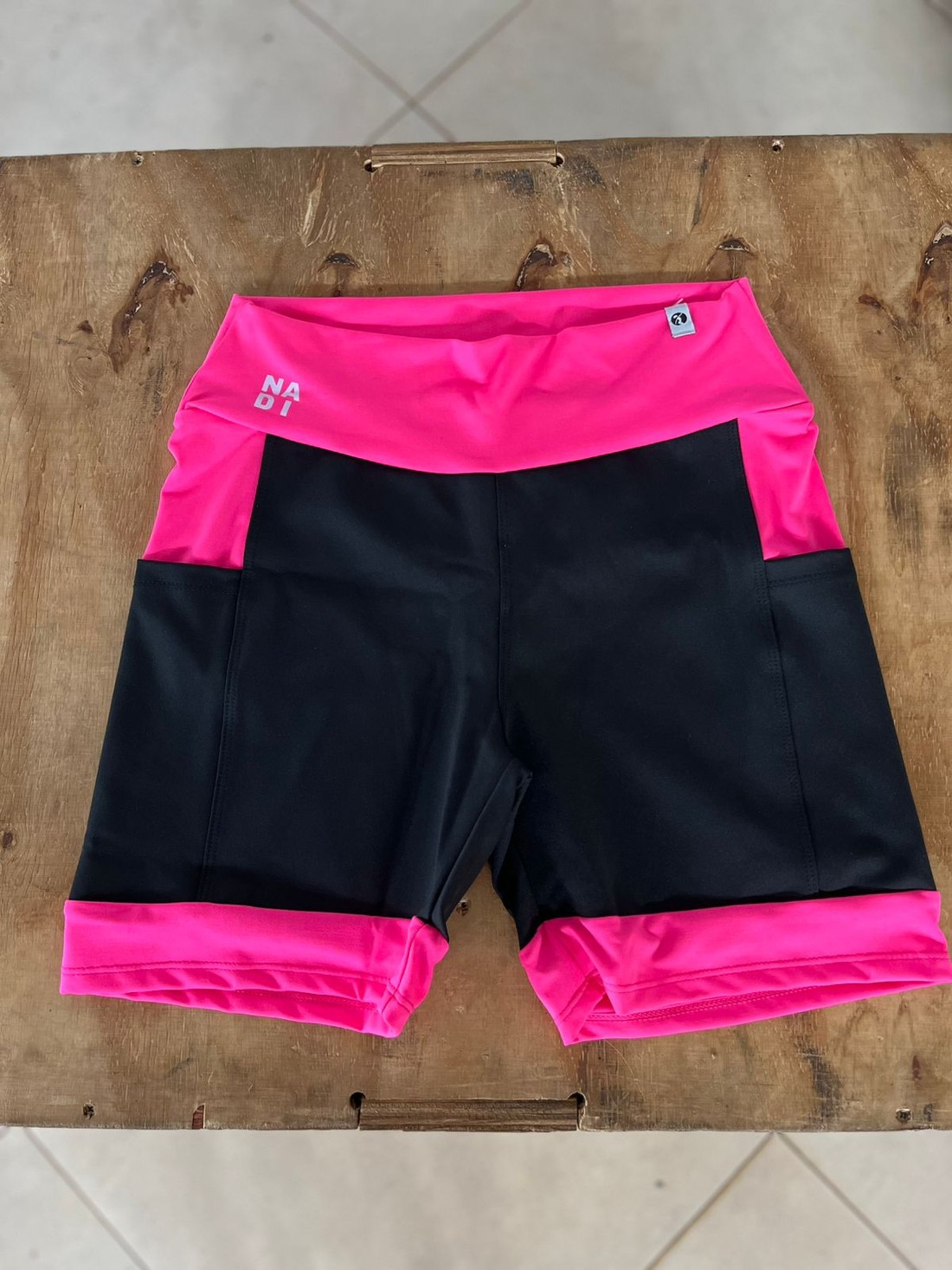 bermuda bolso lateral pink bermuda bolso lateral pink