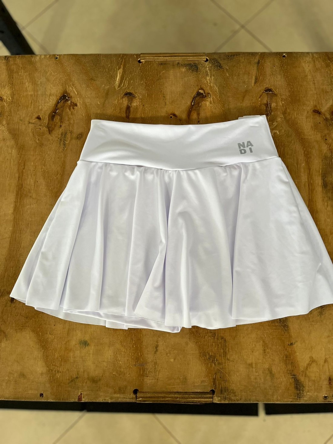 shorts saia taise branco