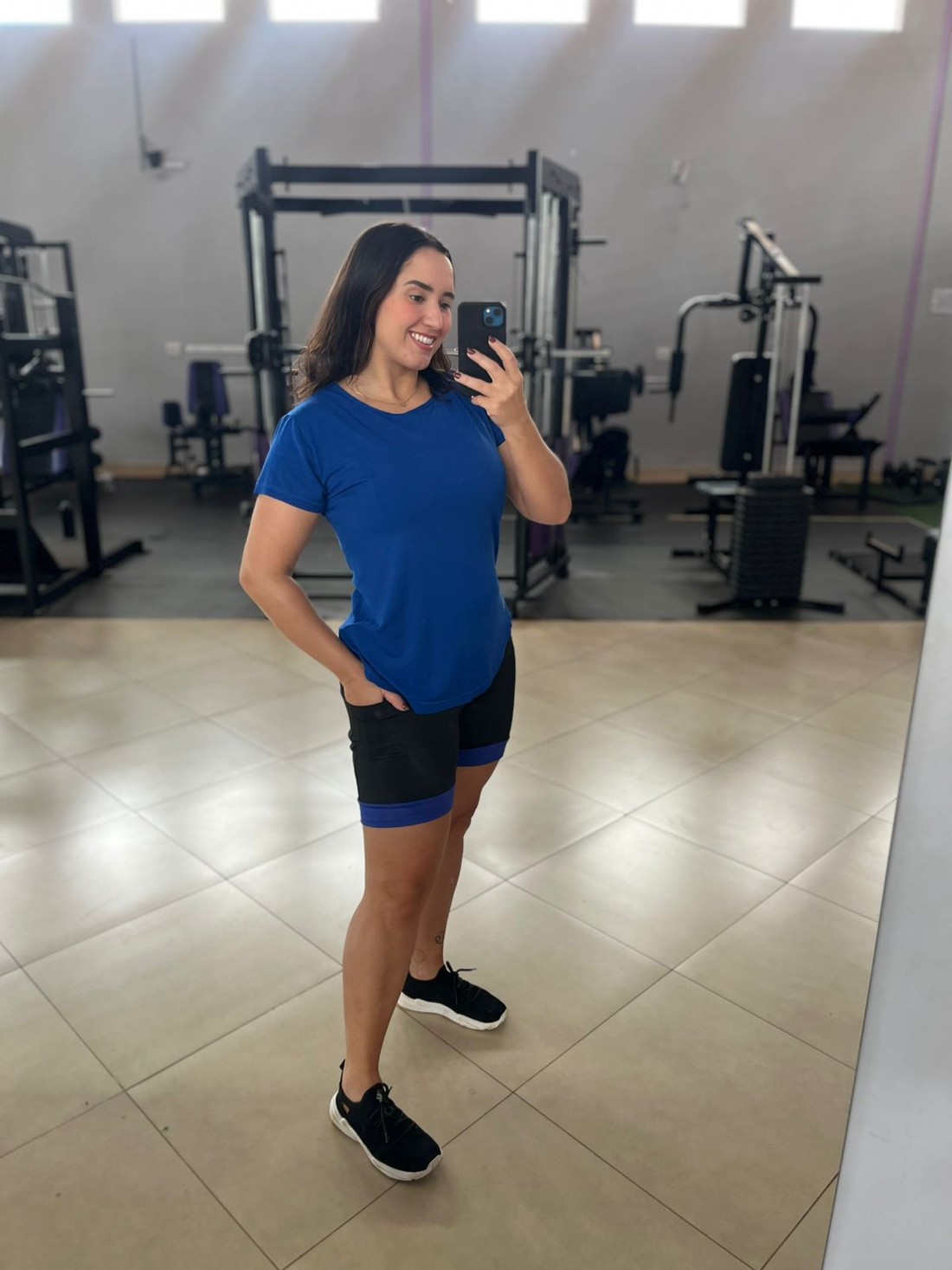 bermuda bolso lateral azul