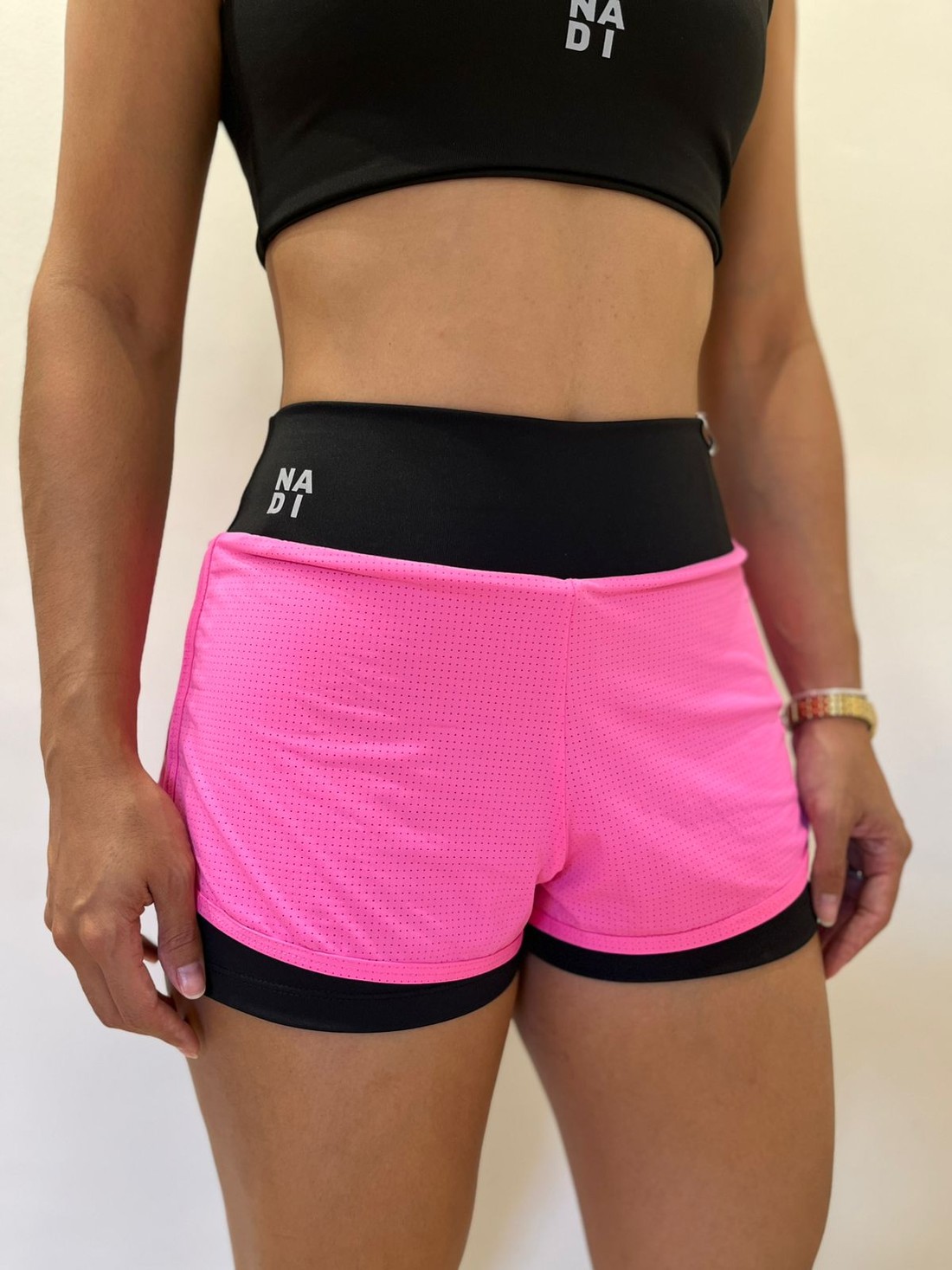 shorts duplo rosa