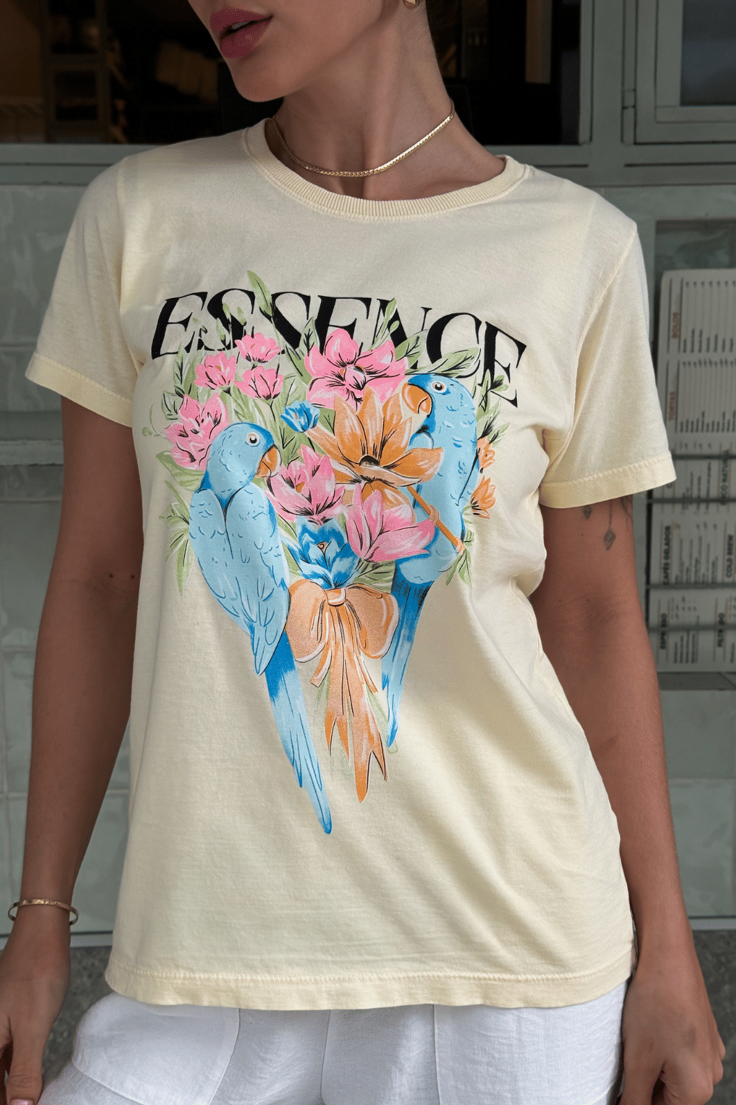 T-SHIRT _ ESSENCE T-SHIRT _ ESSENCE