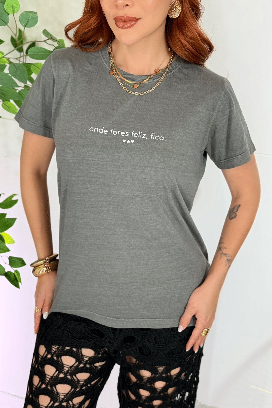 T-SHIRT _ ONDE FORES FELIZ, FICA T-SHIRT _ ONDE FORES FELIZ, FICA