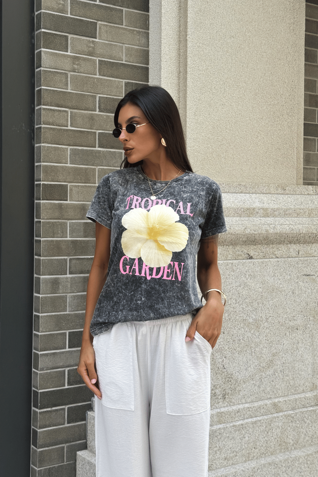 T-SHIRT _ TROPICAL GARDEN T-SHIRT _ TROPICAL GARDEN