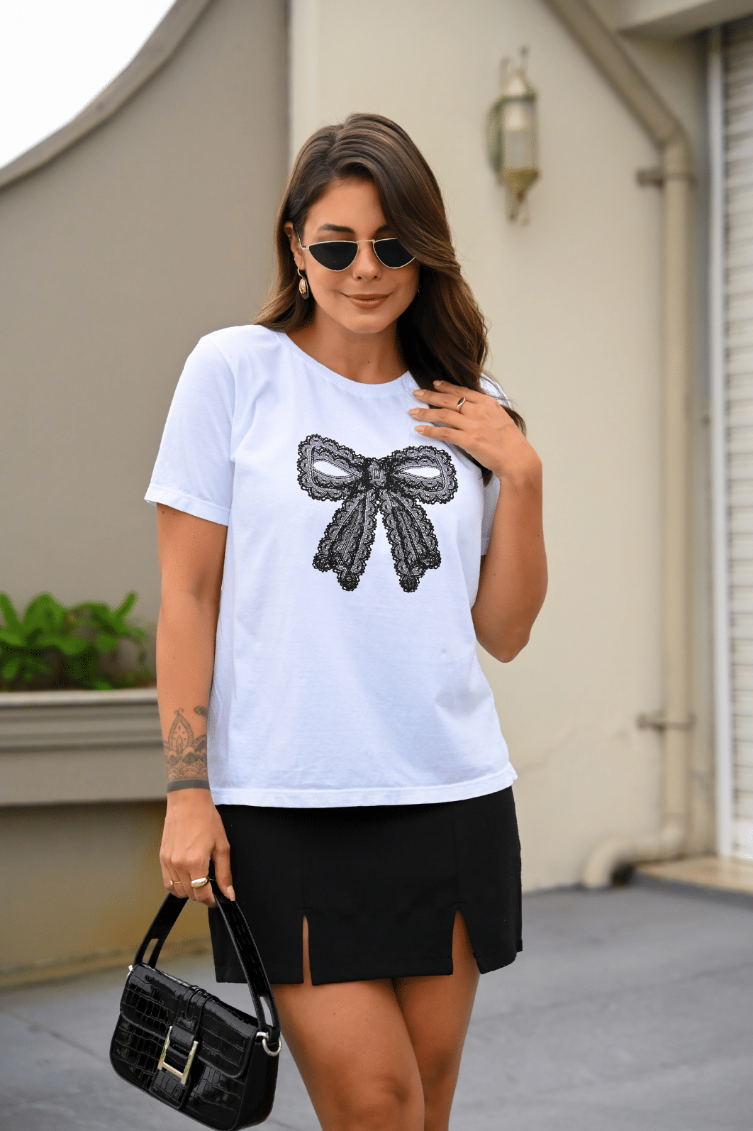 T-SHIRT _ LAÇO DE RENDA T-SHIRT _ LAÇO DE RENDA