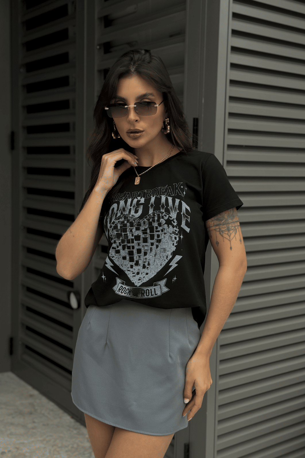 T SHIRT _ HEART BREAK T SHIRT _ HEART BREAK