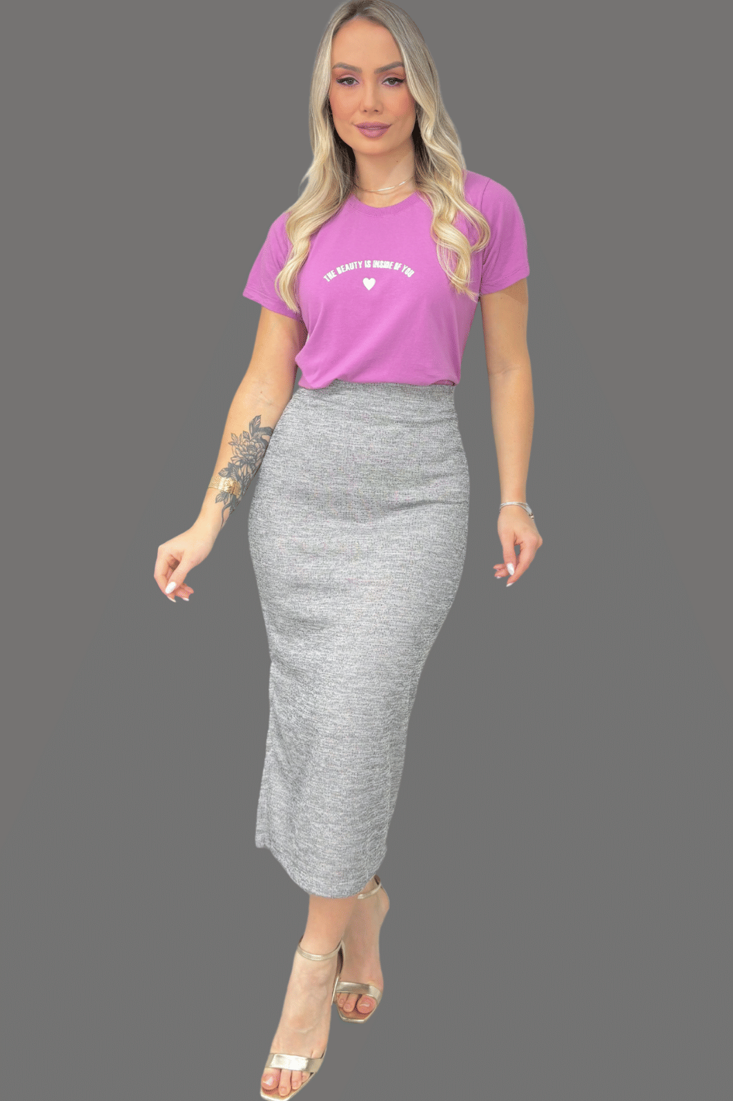 SAIA LÁPIS _ CANELADO _ CINZA SAIA LÁPIS _ CANELADO _ CINZA