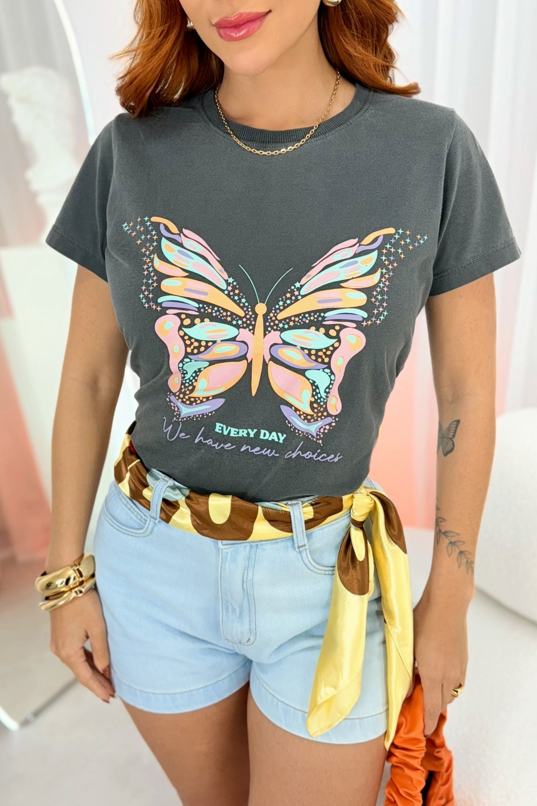 T-SHIRT BORBOLETA EVERY DAY PLUS SIZE -  PRETO STONE