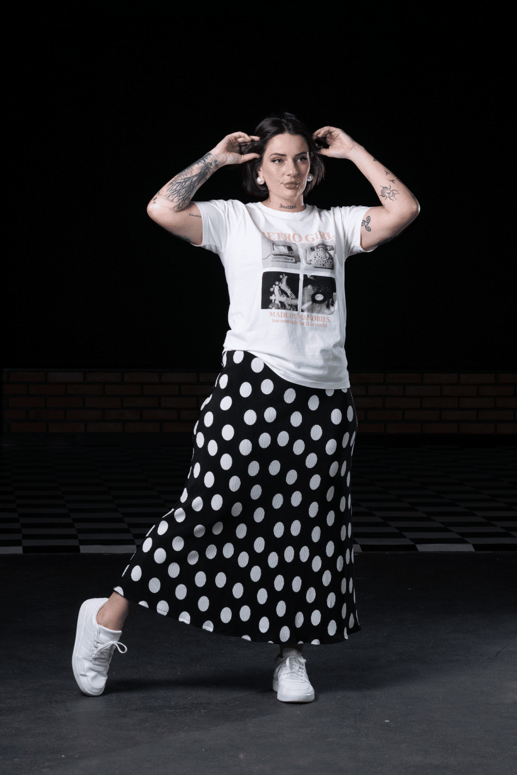 T-SHIRT _ RETRO GIRL T-SHIRT _ RETRO GIRL