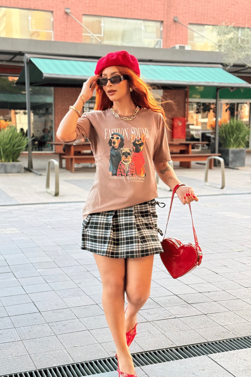 MAXI TEE _ FASHION SQUAD _ MARROM MAXI TEE _ FASHION SQUAD _ MARROM