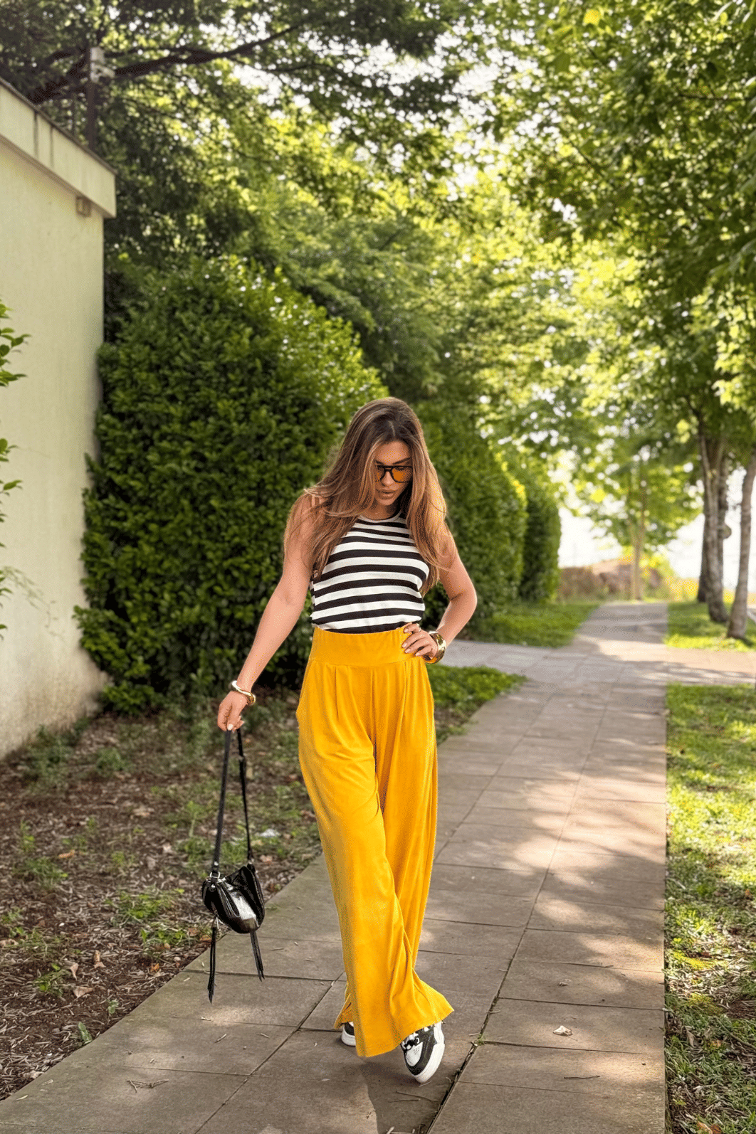 REGATA CANELADA LISTR. P&B REGATA CANELADA LISTR. P&B