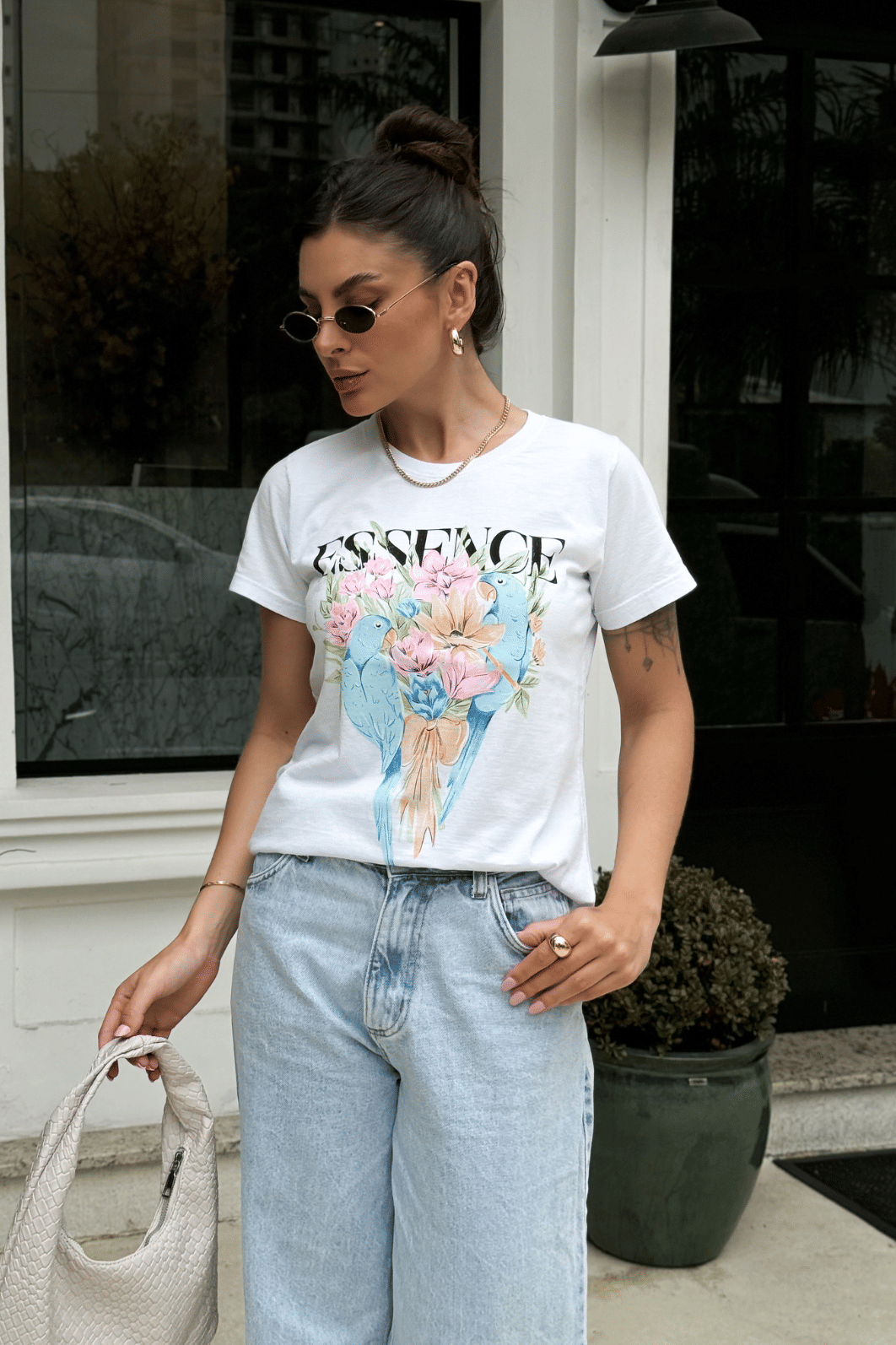 T-SHIRT _ ESSENCE T-SHIRT _ ESSENCE