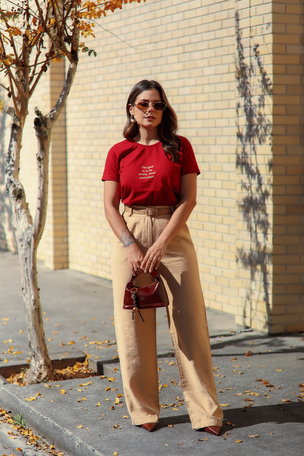 T SHIRT _ THE GOAL IS TO BE T SHIRT _ THE GOAL IS TO BE