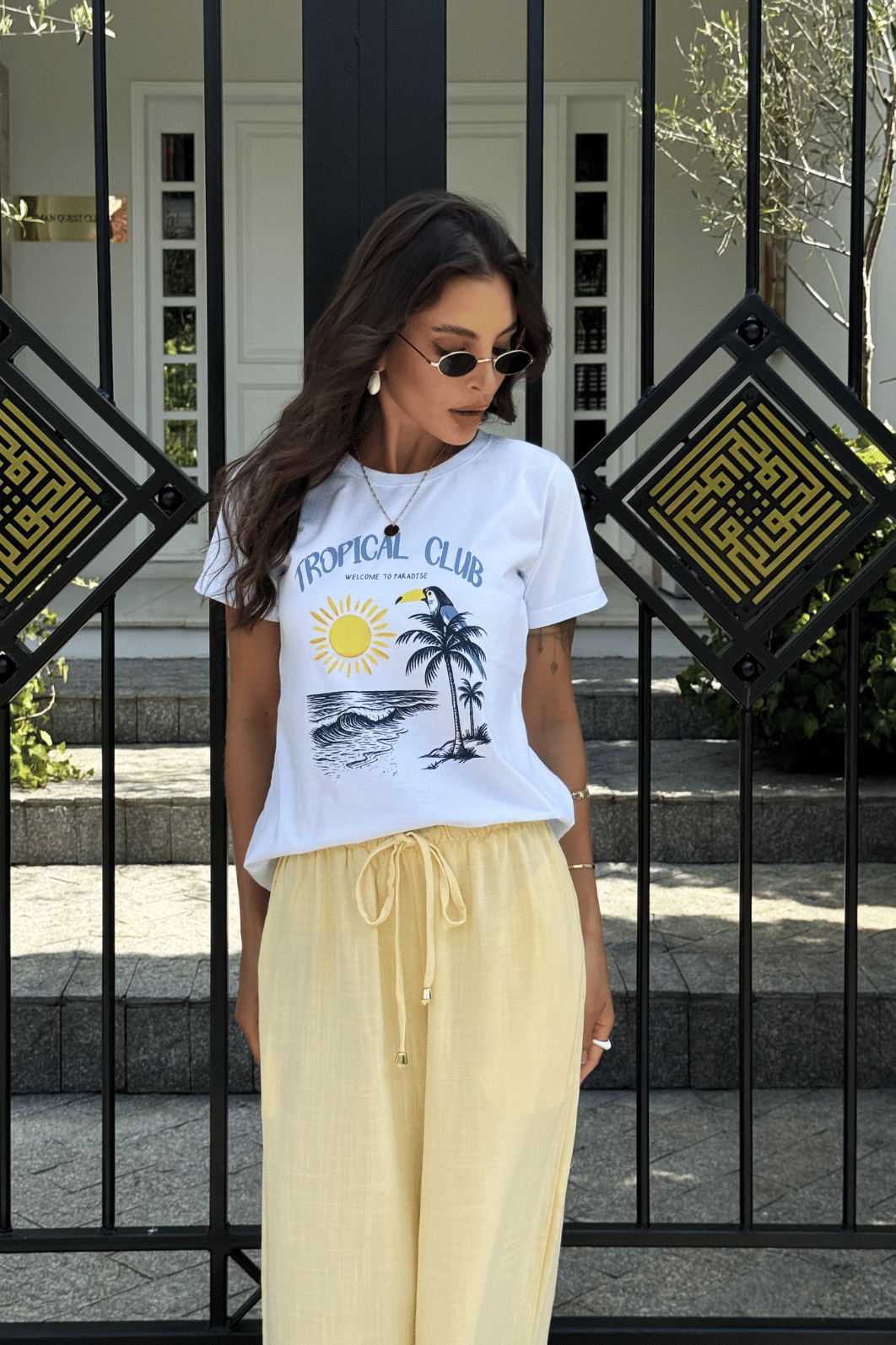 T-SHIRT _ TROPICAL CLUB T-SHIRT _ TROPICAL CLUB
