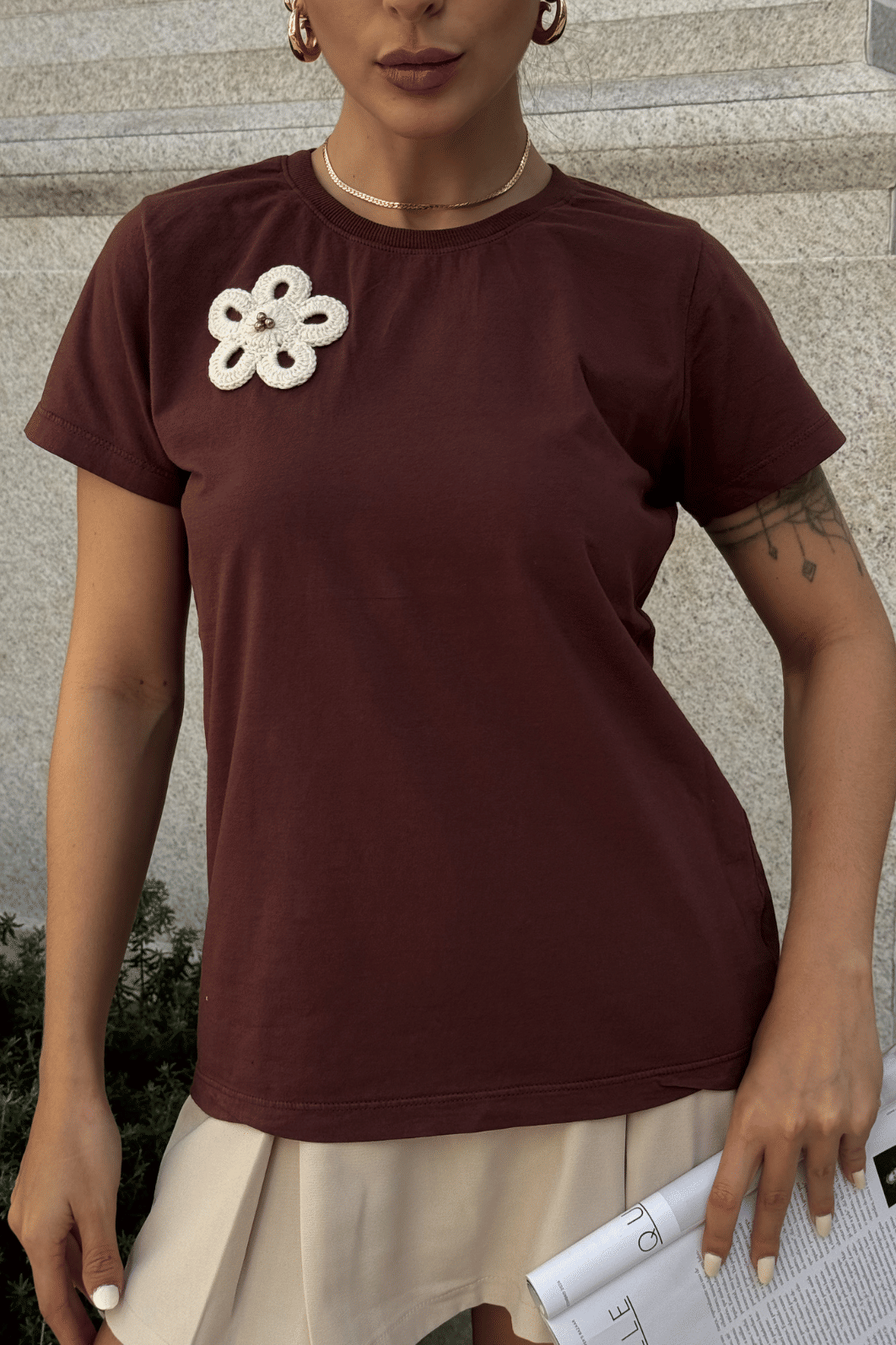 T-SHIRT  _  FLOR CROCHÊ - HAND MADE