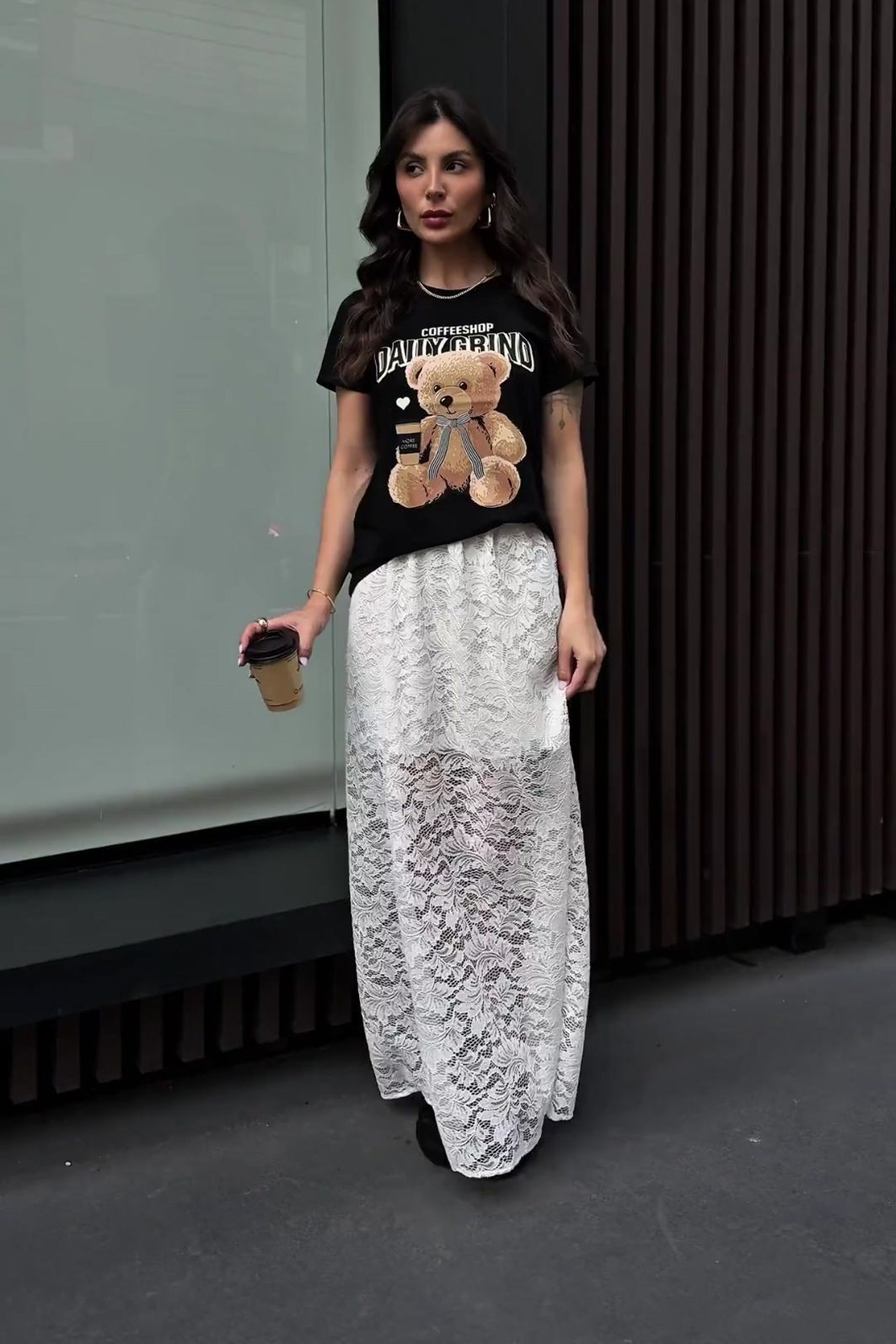 T SHIRT  _  COFFEESHOP DAILY GRIND  [TEDDY]