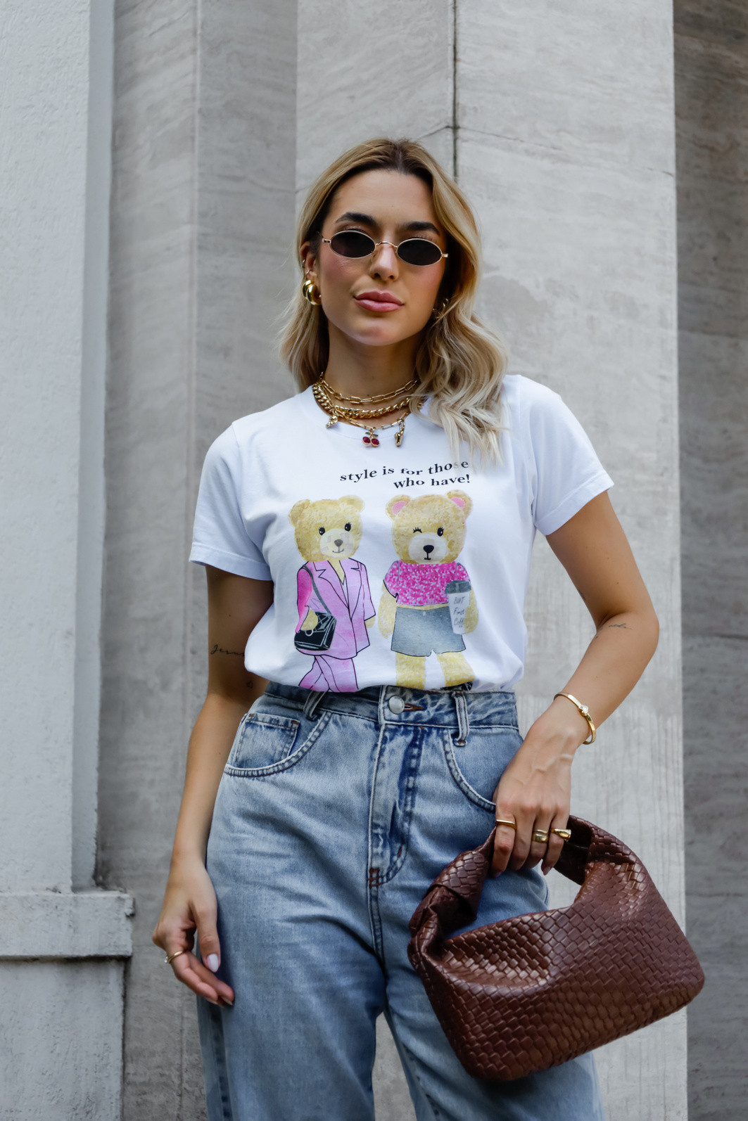 T SHIRT  _  STYLE IS FOR THOSE [URSAS]  _  BRANCA