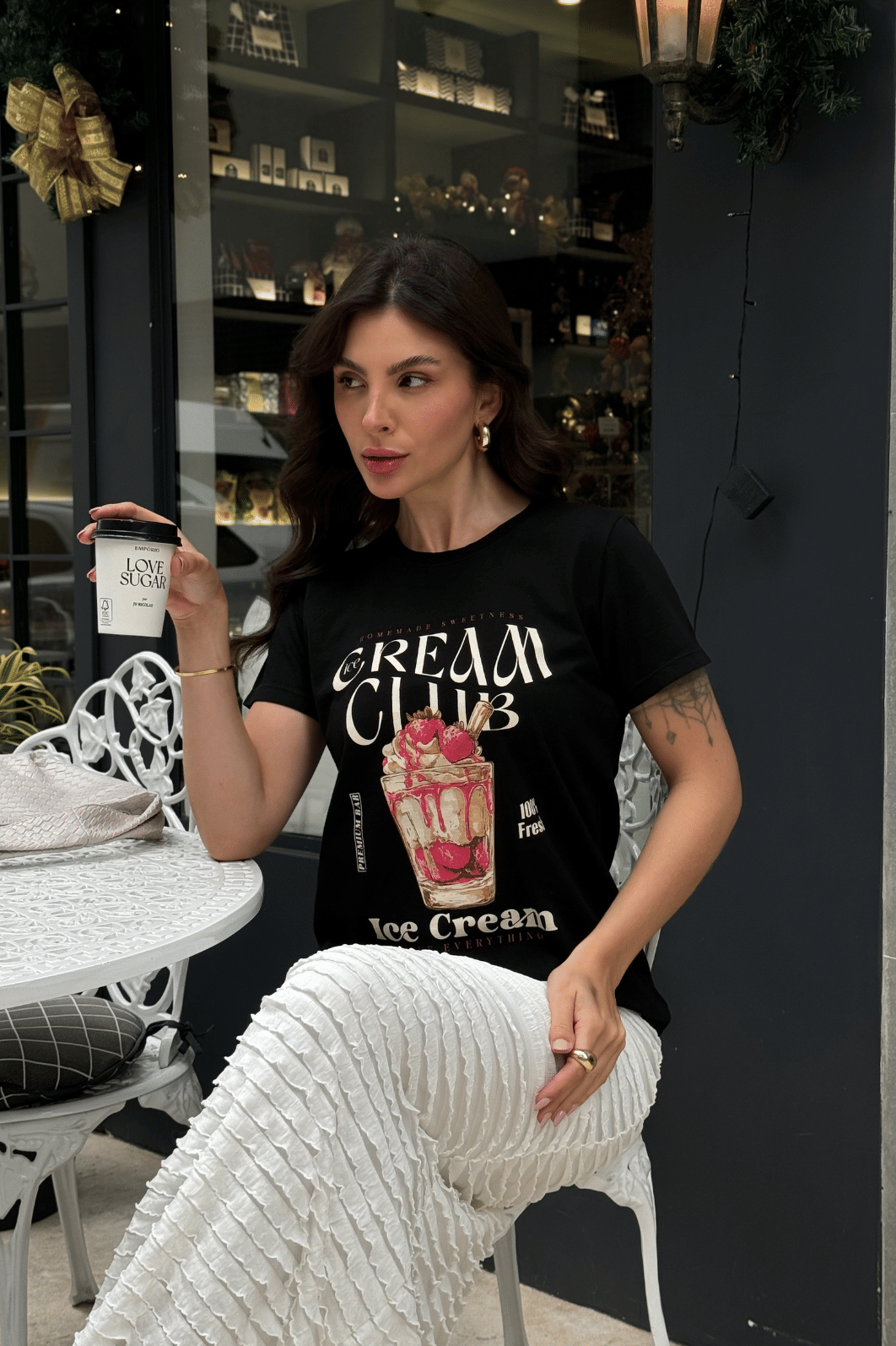 T-SHIRT _ CREAM CLUB T-SHIRT _ CREAM CLUB