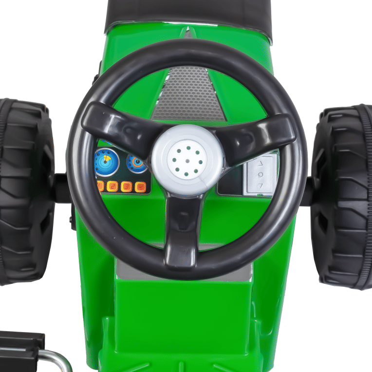 Trator Fazendeiro verde com caçamba Trator Fazendeiro verde com caçamba