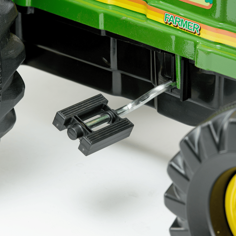 Trator Farmer  a pedal verde com Pá e caçamba