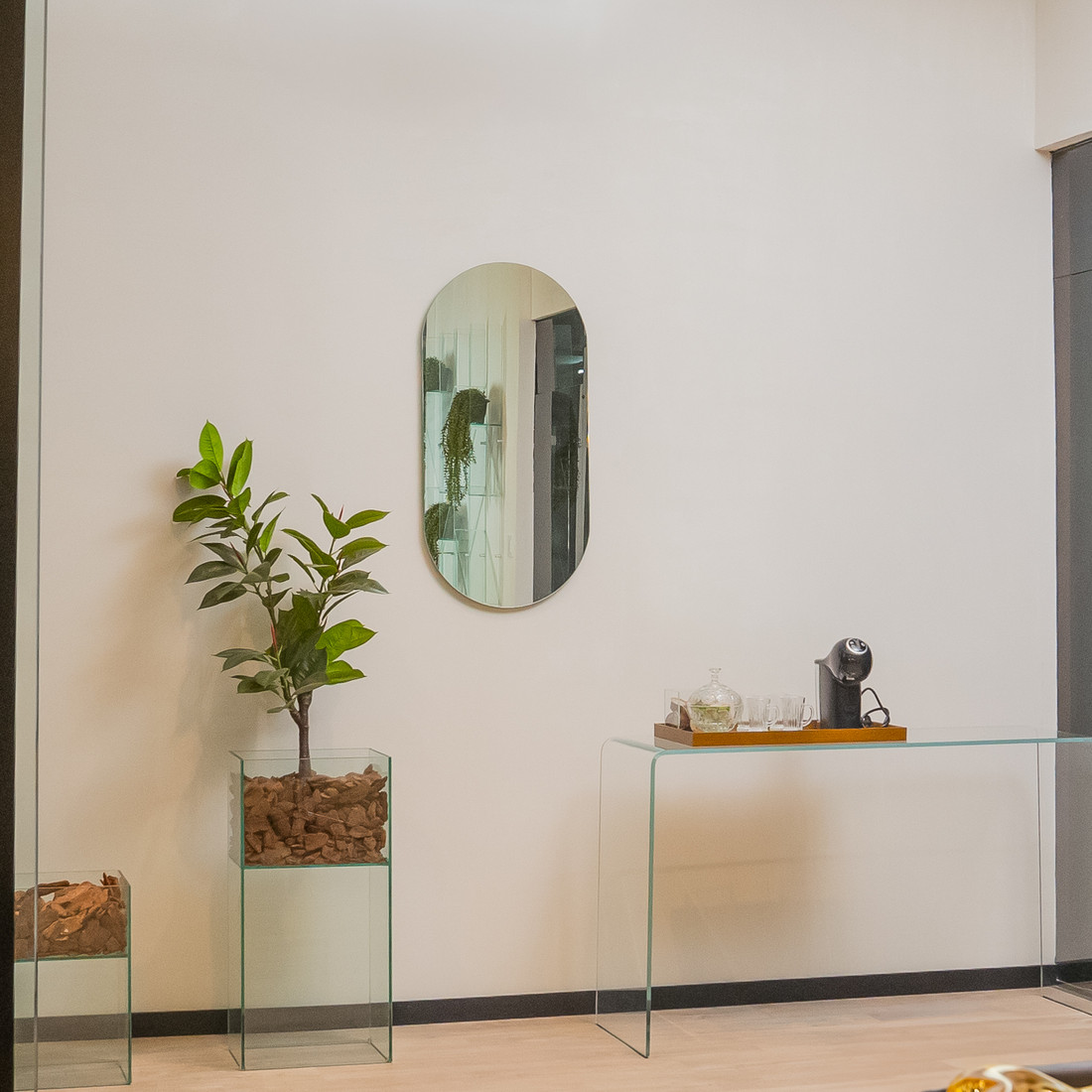 ESPELHO OVAL LARISSA | 100X50CM| COM SUPORTE MÃO AMIGA