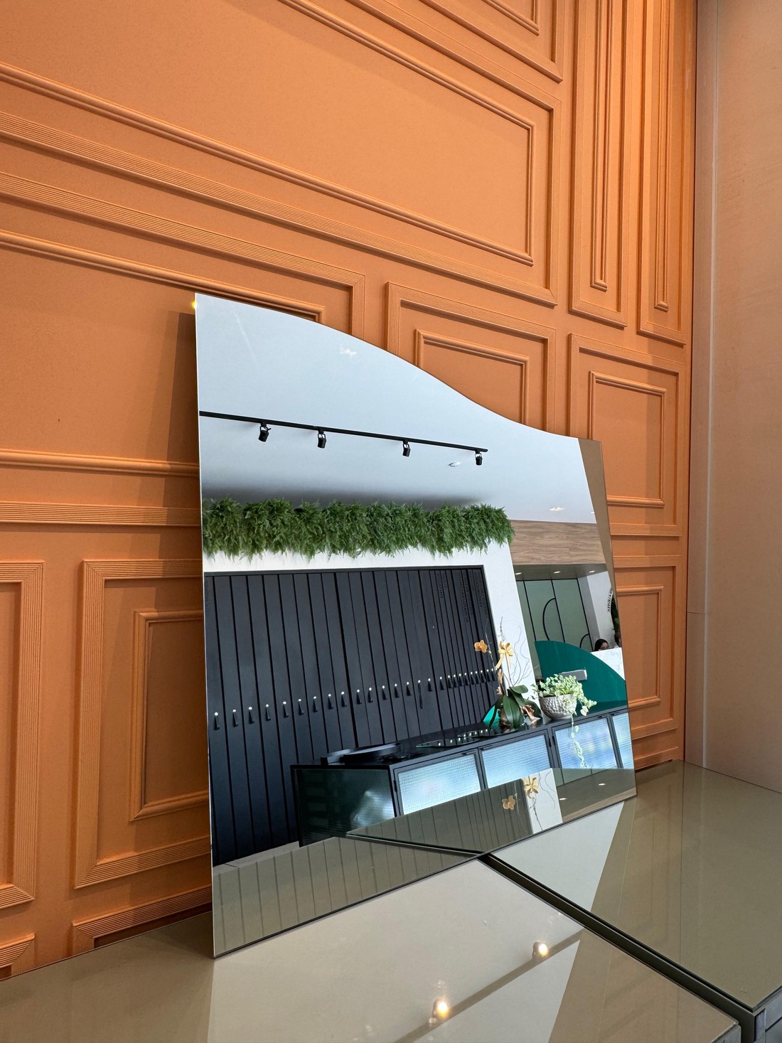 ESPELHO PRATA 04MM - ORGÂNICO - 1000MM X 1040MM - COM SUPORTE MÃO AMIGA