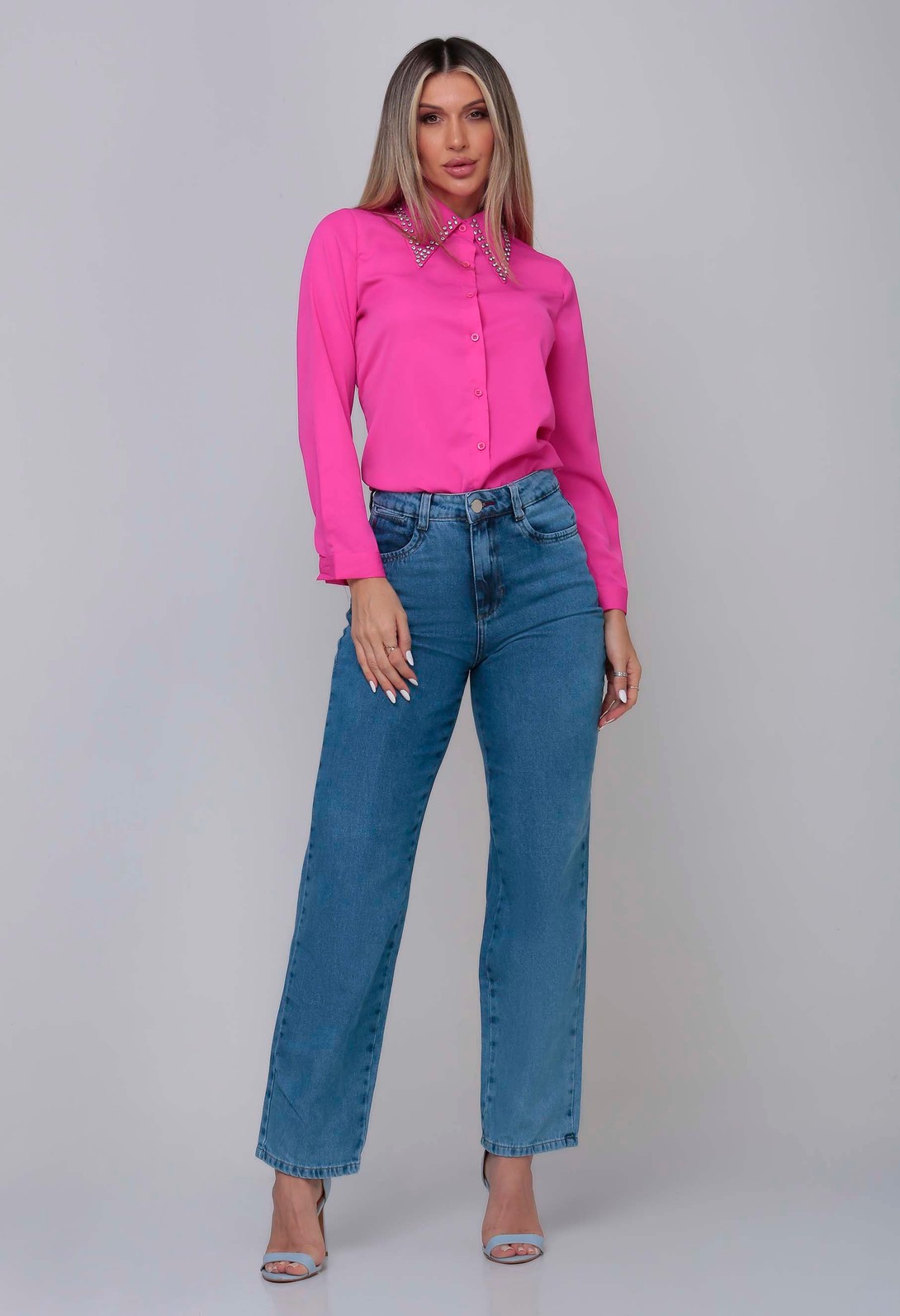 Calça Jeans Reta Feminina Com Coração No Bolso Relógio 24734 Calça Jeans Reta Feminina Com Coração No Bolso Relógio 24734