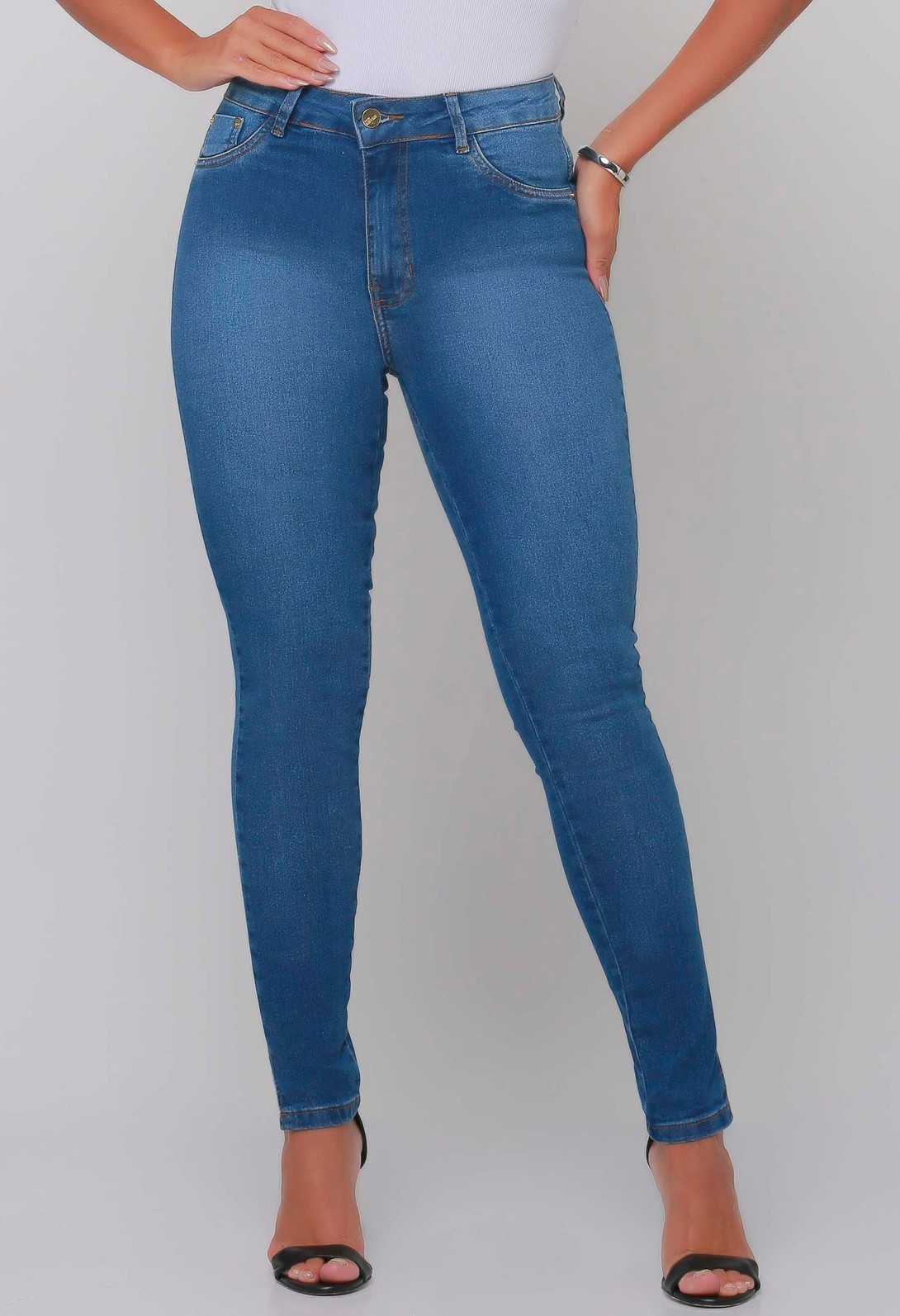 Calça Jeans Cigarrete Feminina 25229 Calça Jeans Cigarrete Feminina 25229
