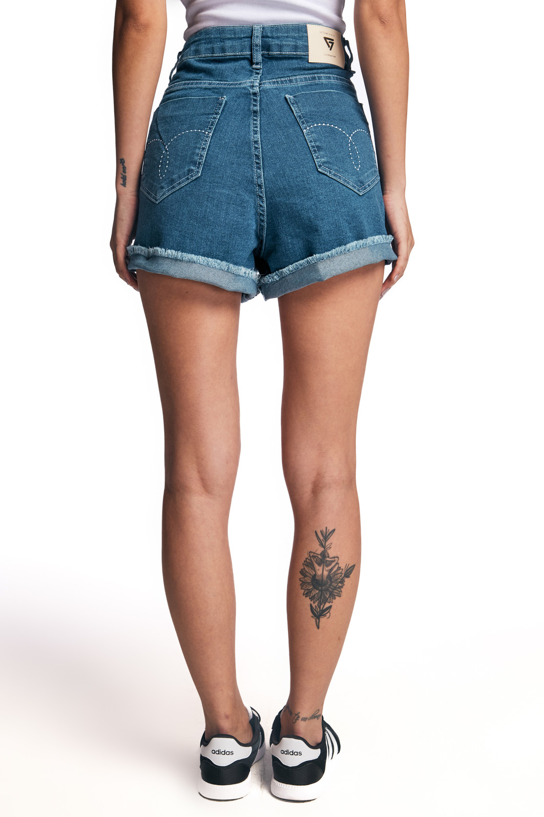 Shorts Jeans Mom Feminino Com Barra á Dobrar 25881