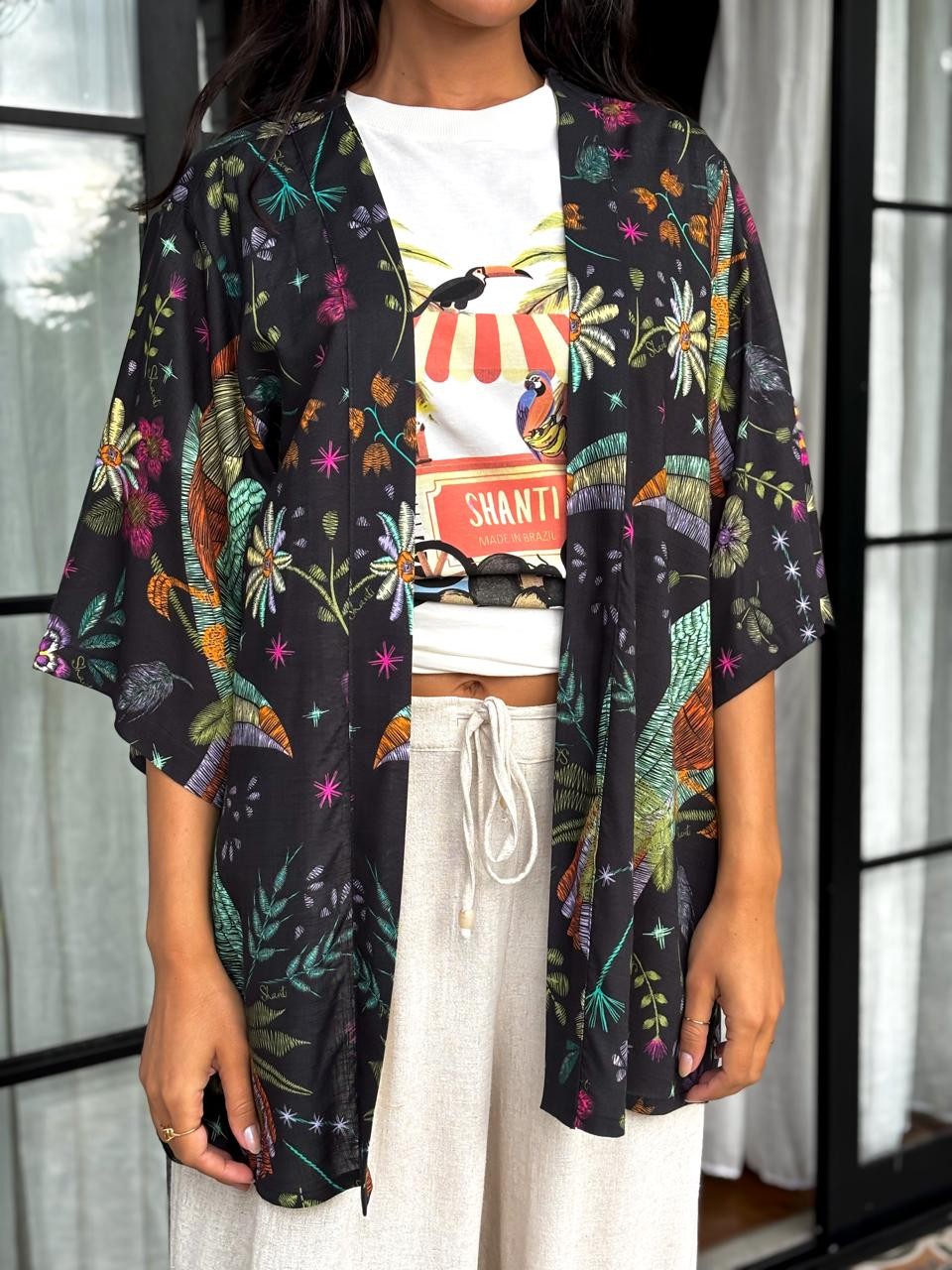 KIMONO VISCOSE FLORAL DE VERAO KIMONO VISCOSE FLORAL DE VERAO