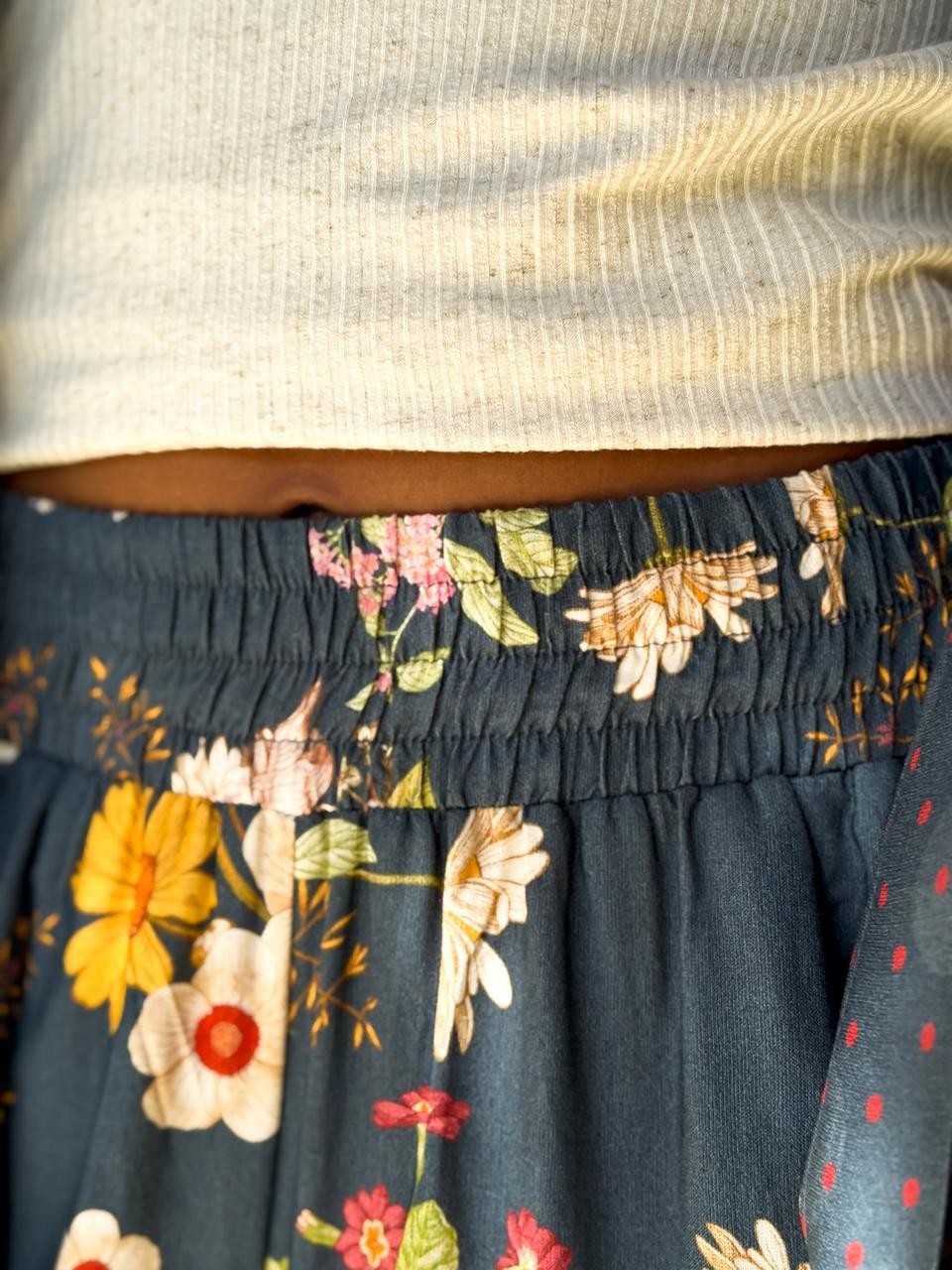 CALÇA RETA VISCOSE NOITE FLORIDA