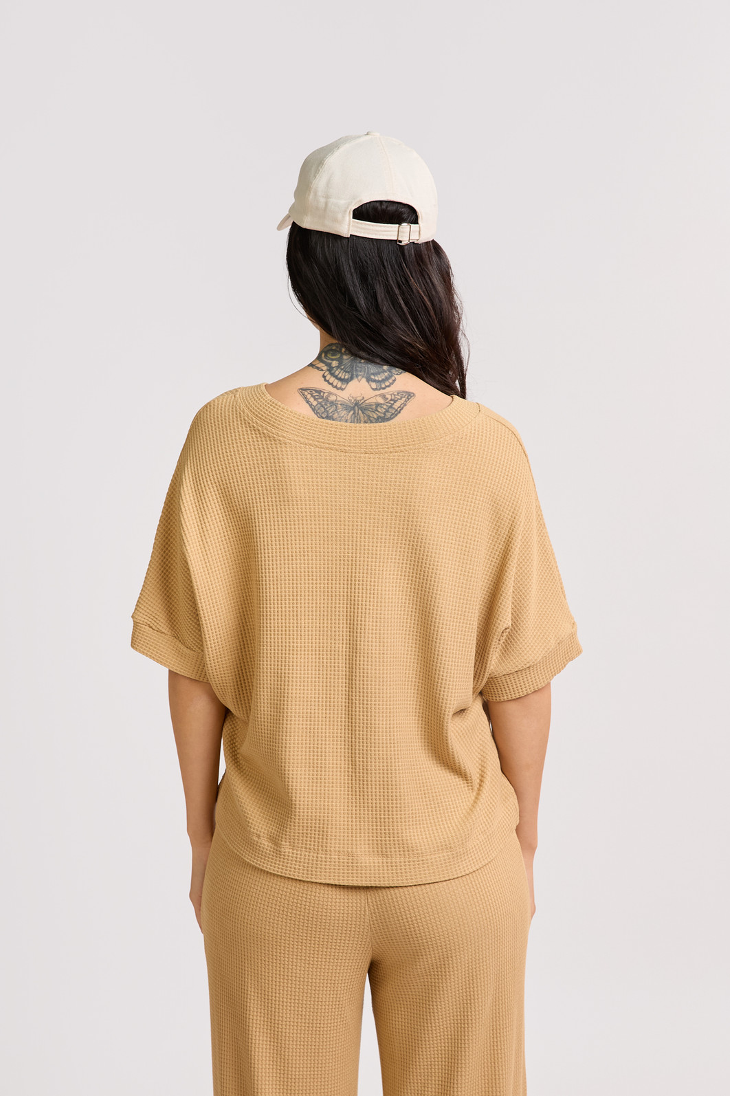 BLUSA RECORTES VISCOSE OLIVIA BLUSA RECORTES VISCOSE OLIVIA