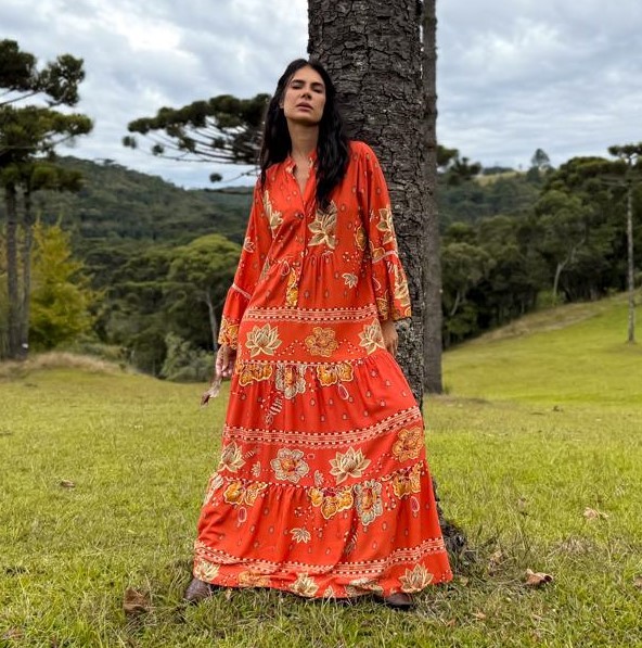 VESTIDO LONGO VISCOSE FLORA CONSTANTE VESTIDO LONGO VISCOSE FLORA CONSTANTE